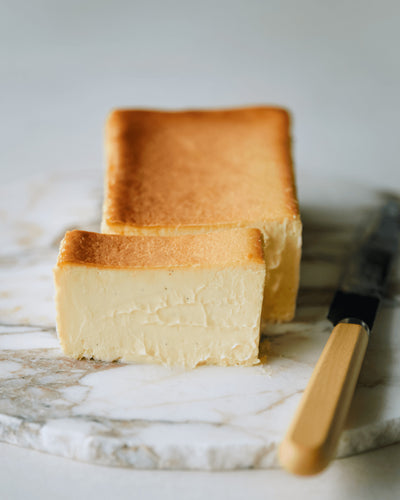 Mr. CHEESECAKE with Cooler Bag