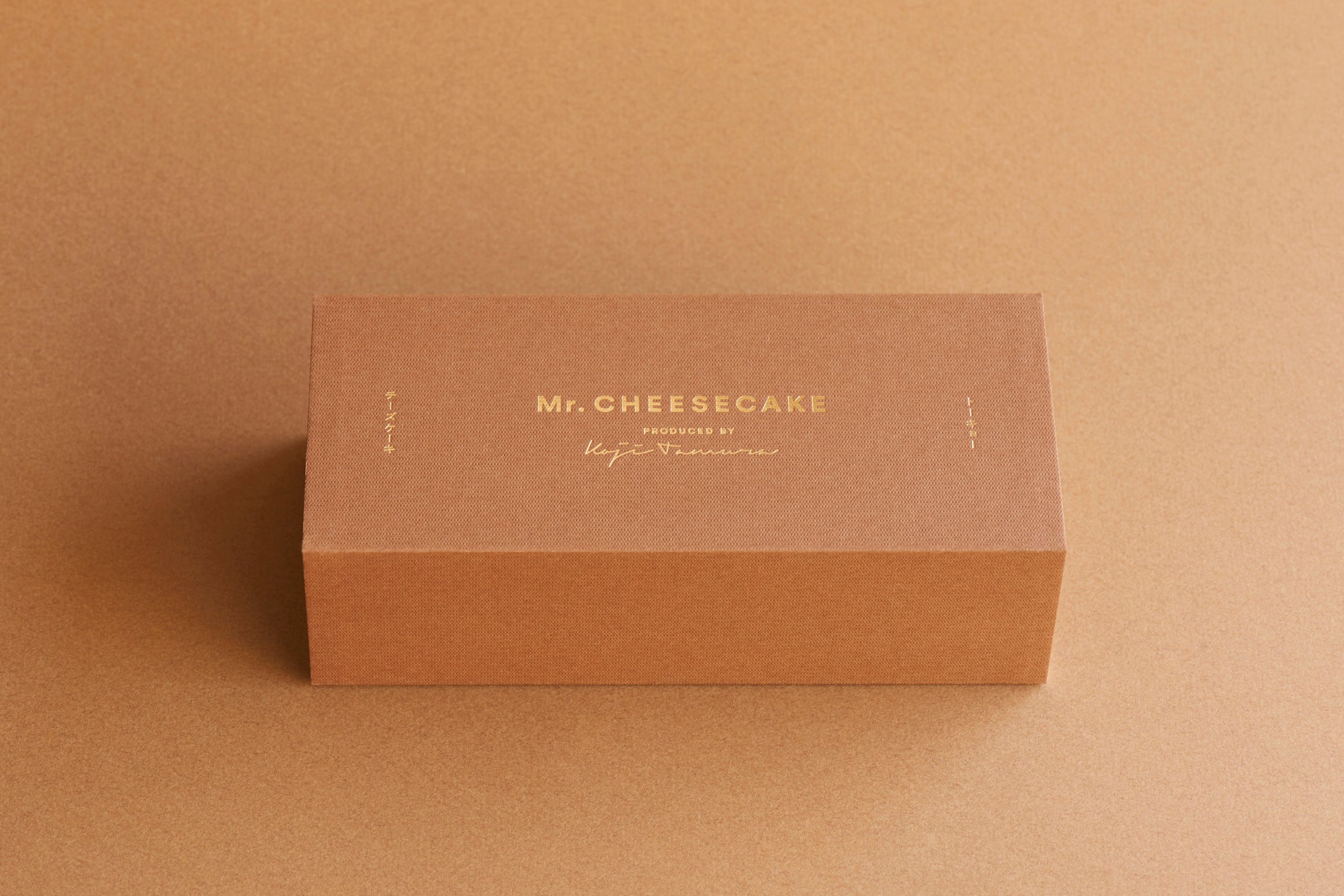 Mr. CHEESECAKE BROWN milk