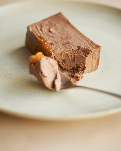 Mr. CHEESECAKE BROWN milk